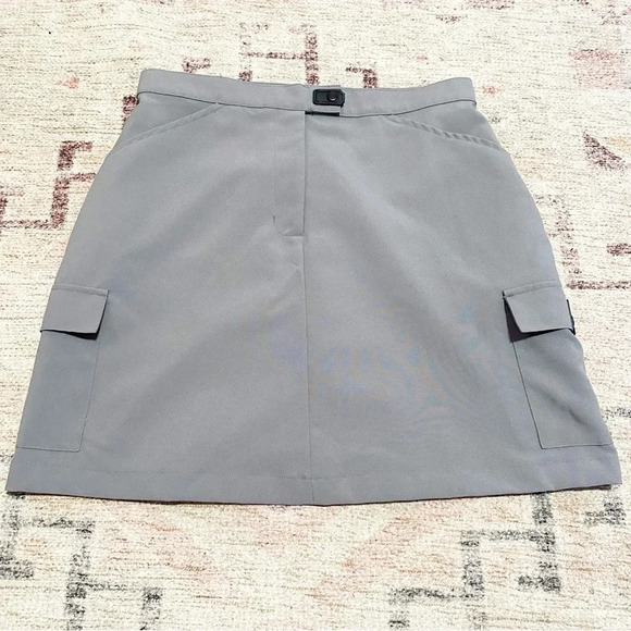 Vintage Y2K No Boundaries Grey mini cargo skirt with pockets juniors size 13 - Picture 3 of 12